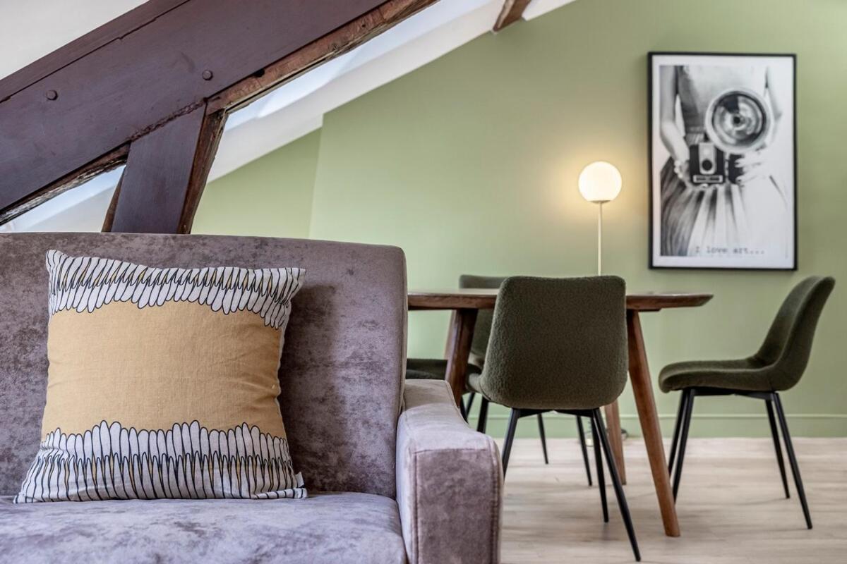 Appartement 62#opera #grandsboulevards #louvre #paris 02 #ac Parijs